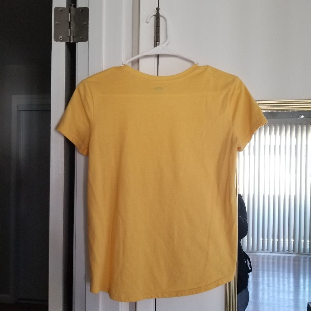 Old Navy Short Sleeve - Picture 3 of 5